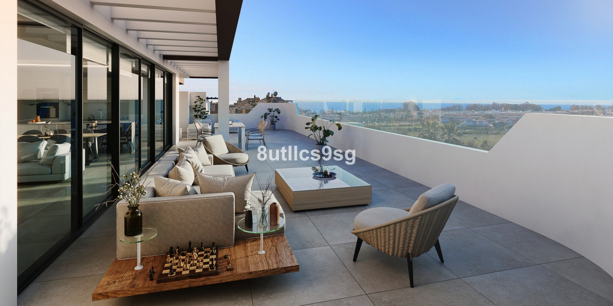3 Bedroom Apartment for Sale in Estepona