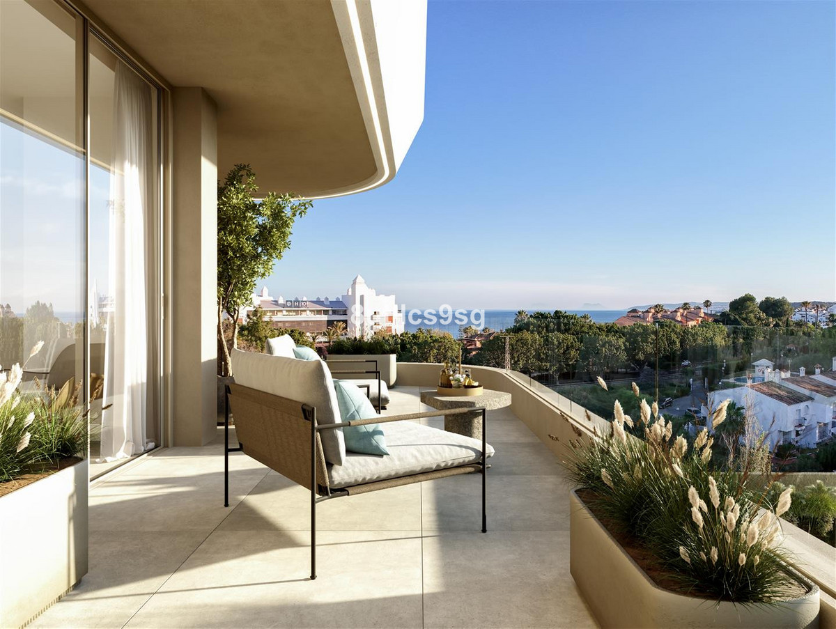 3 Bedroom Villa for Sale in Estepona — 2