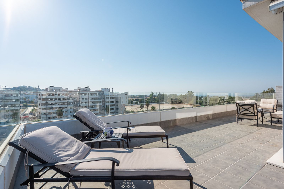 3 Bedroom Apartment for Sale in Nueva Andalucía — 6