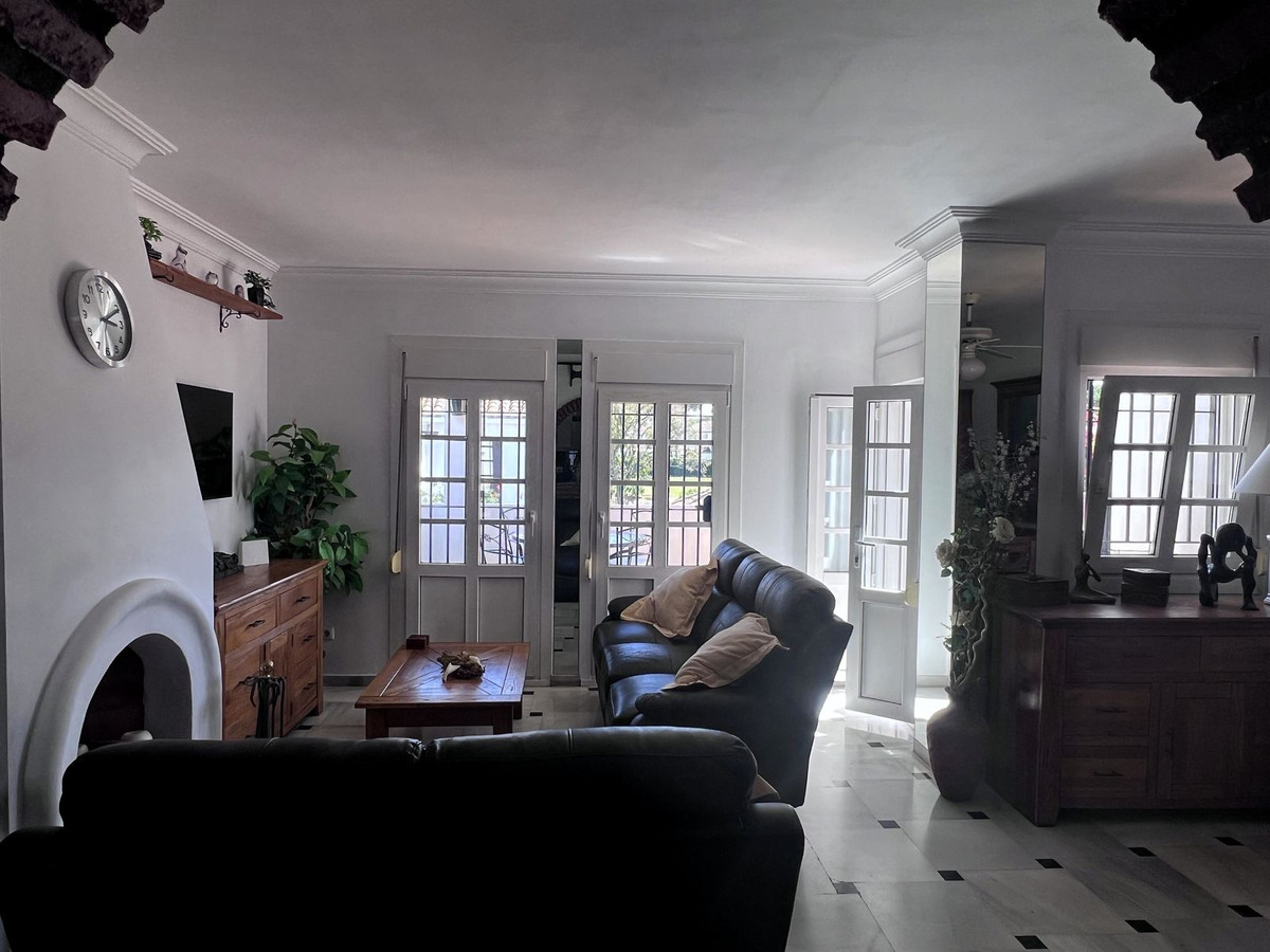 2 Bedroom Apartment for Sale in Benamara — 4