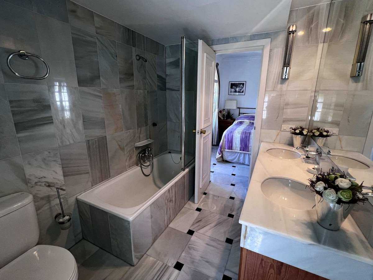 2 Bedroom Apartment for Sale in Benamara — 8