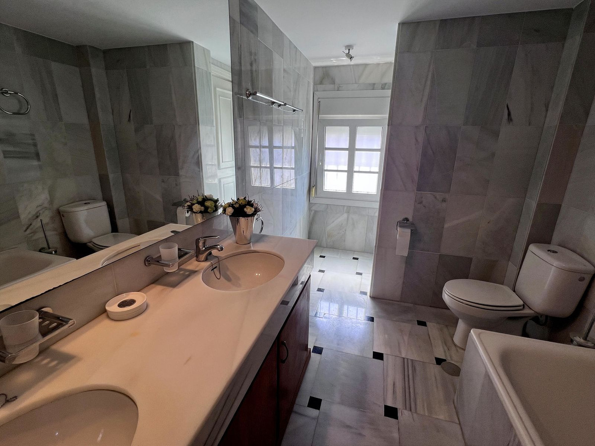 2 Bedroom Apartment for Sale in Benamara — 9