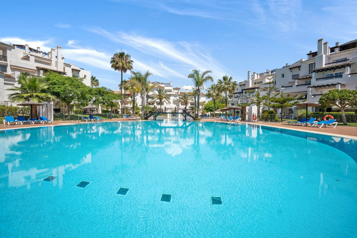 5 Bedroom Apartment for Sale in San Pedro de Alcántara