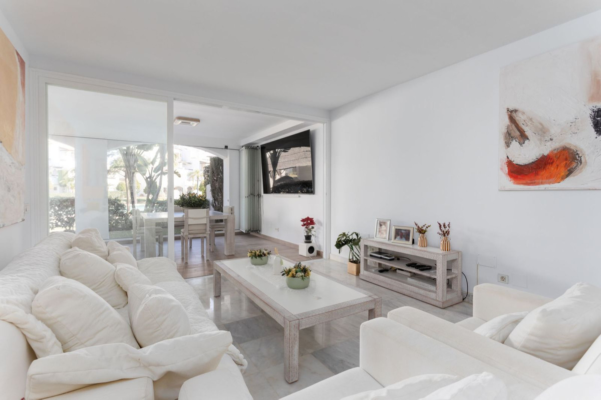 5 Bedroom Apartment for Sale in San Pedro de Alcántara — 9