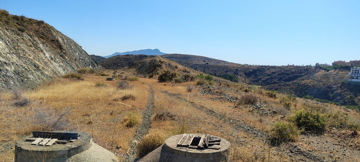 Plot for Sale in Cancelada — 3