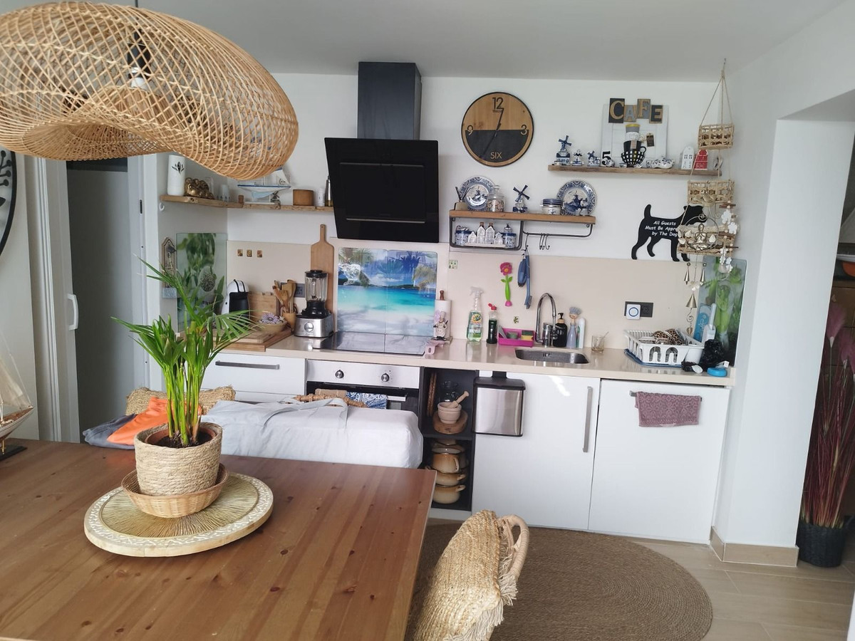 3 Bedroom Villa for Sale in Estepona — 3