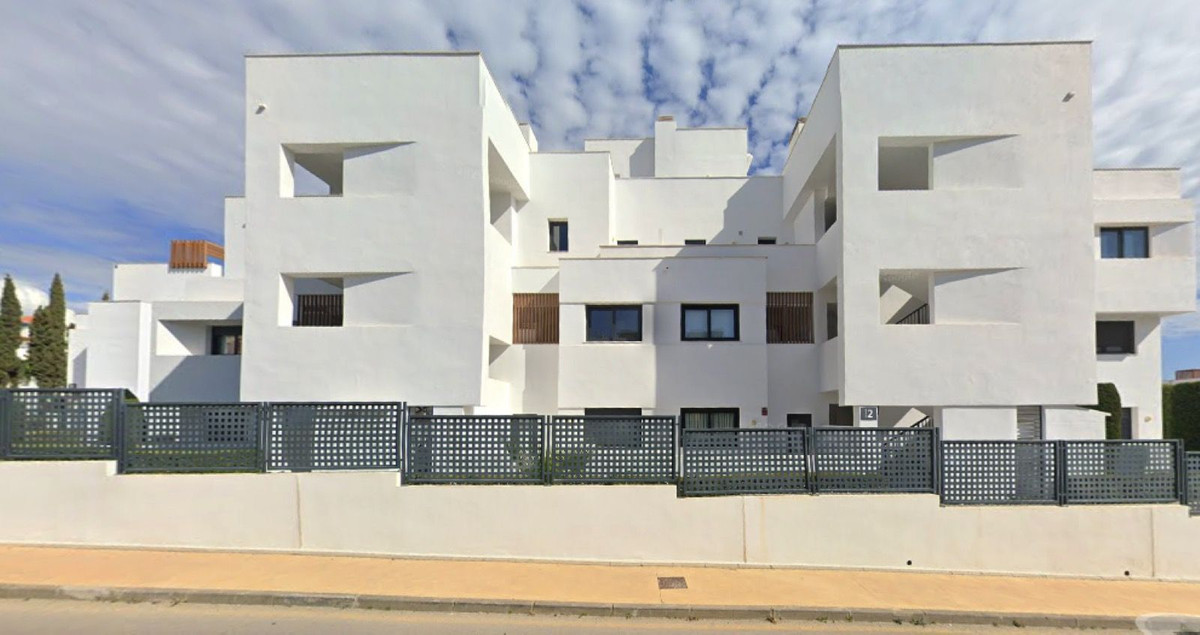 2 Bedroom Apartment for Sale in Bel Air