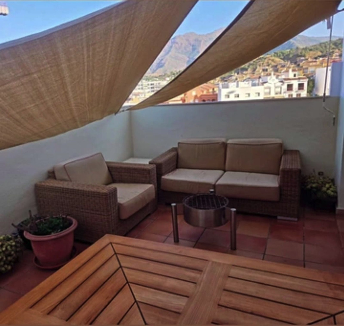 3 Bedroom Villa for Sale in Estepona