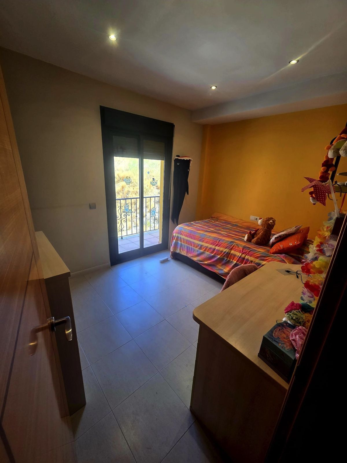 3 Bedroom Villa for Sale in Estepona — view 10