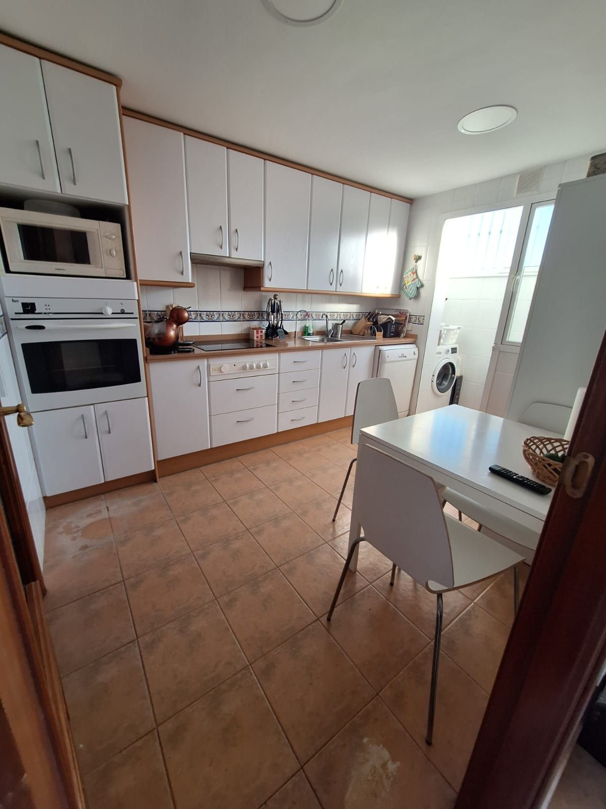 4 Bedroom Villa for Sale in Marbella — view 10