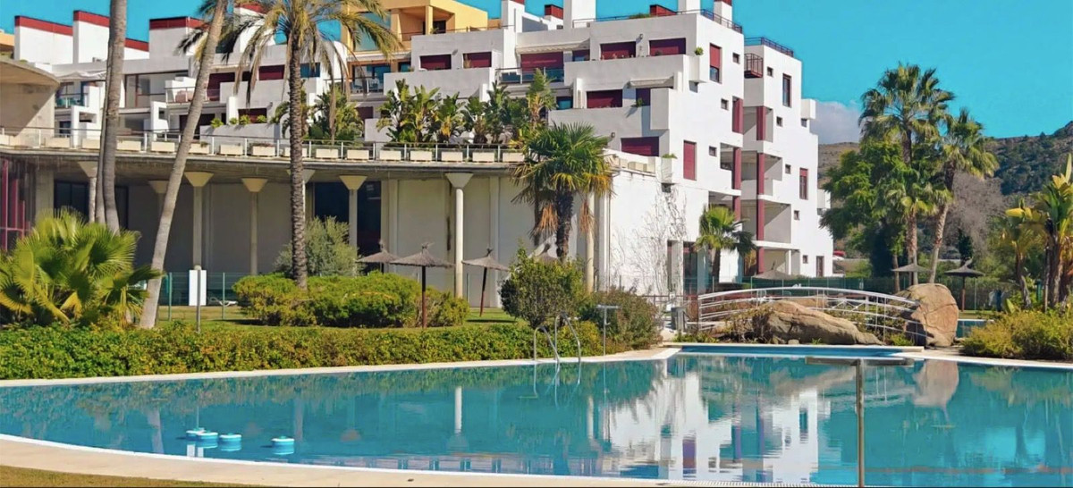 2 Bedroom Apartment for Sale in Benahavís