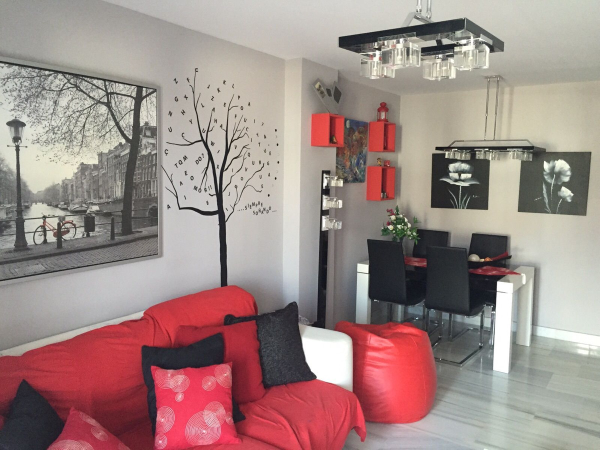 2 Bedroom Apartment for Sale in Benahavís — 4