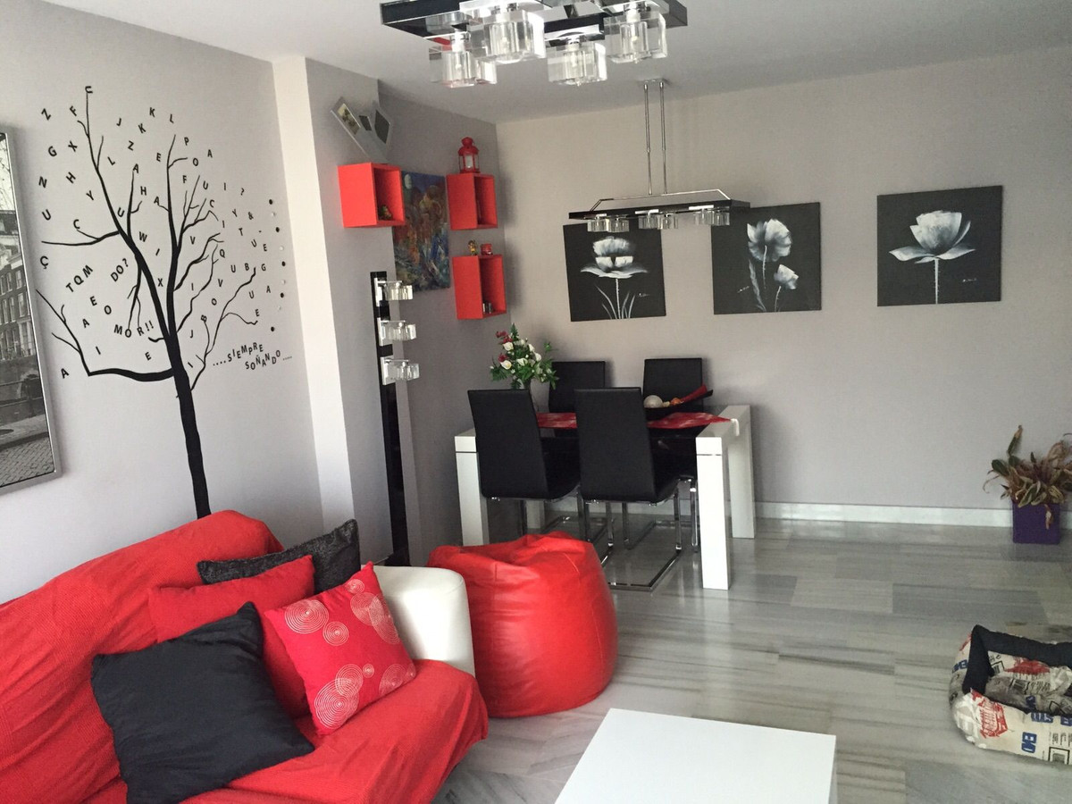2 Bedroom Apartment for Sale in Benahavís — 6