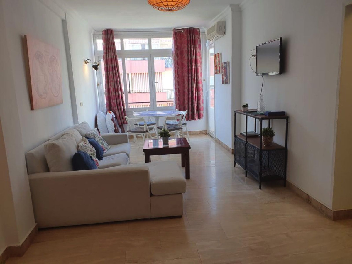 3 Bedroom Apartment for Sale in Marbella — 2