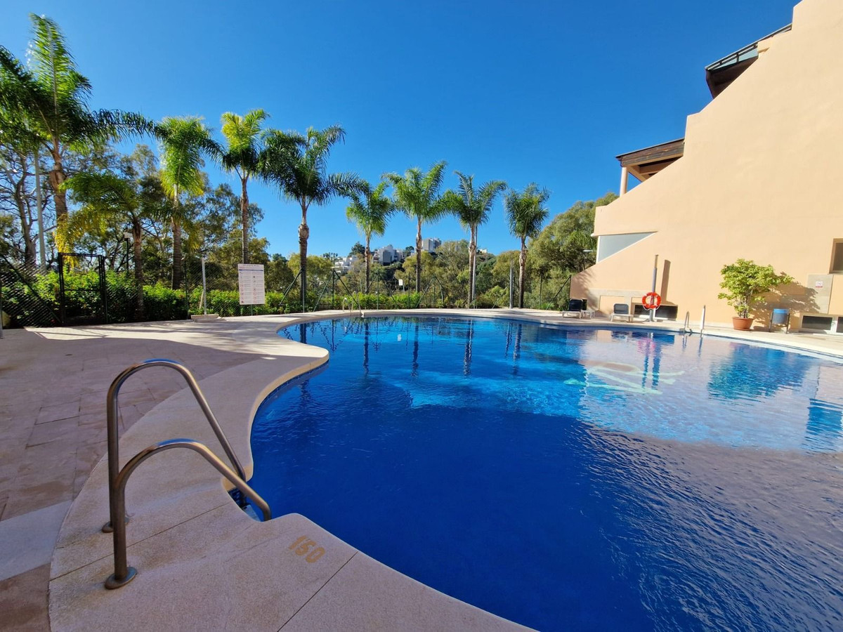 2 Bedroom Apartment for Sale in Marbella