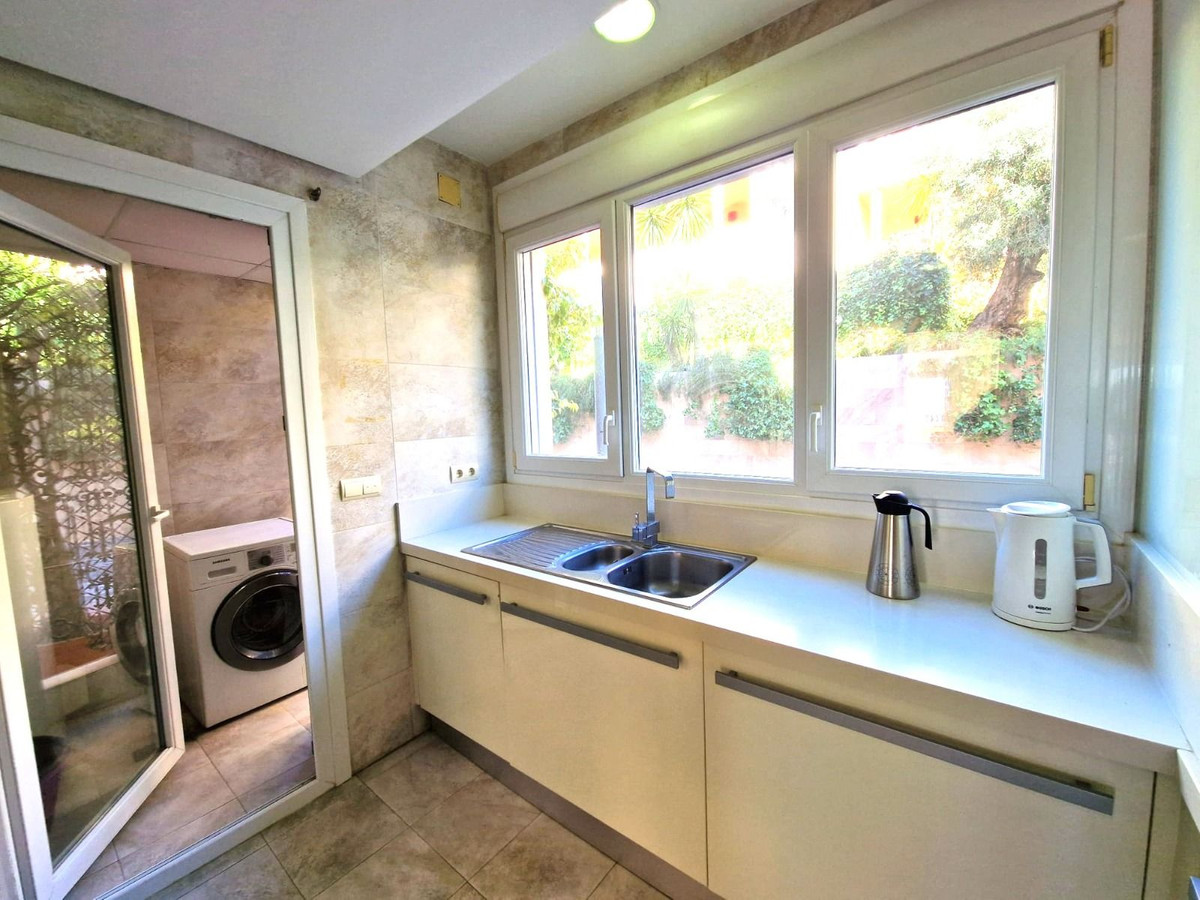 2 Bedroom Apartment for Sale in Marbella — 6