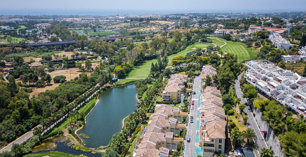 3 Bedroom Apartment for Sale in La Quinta