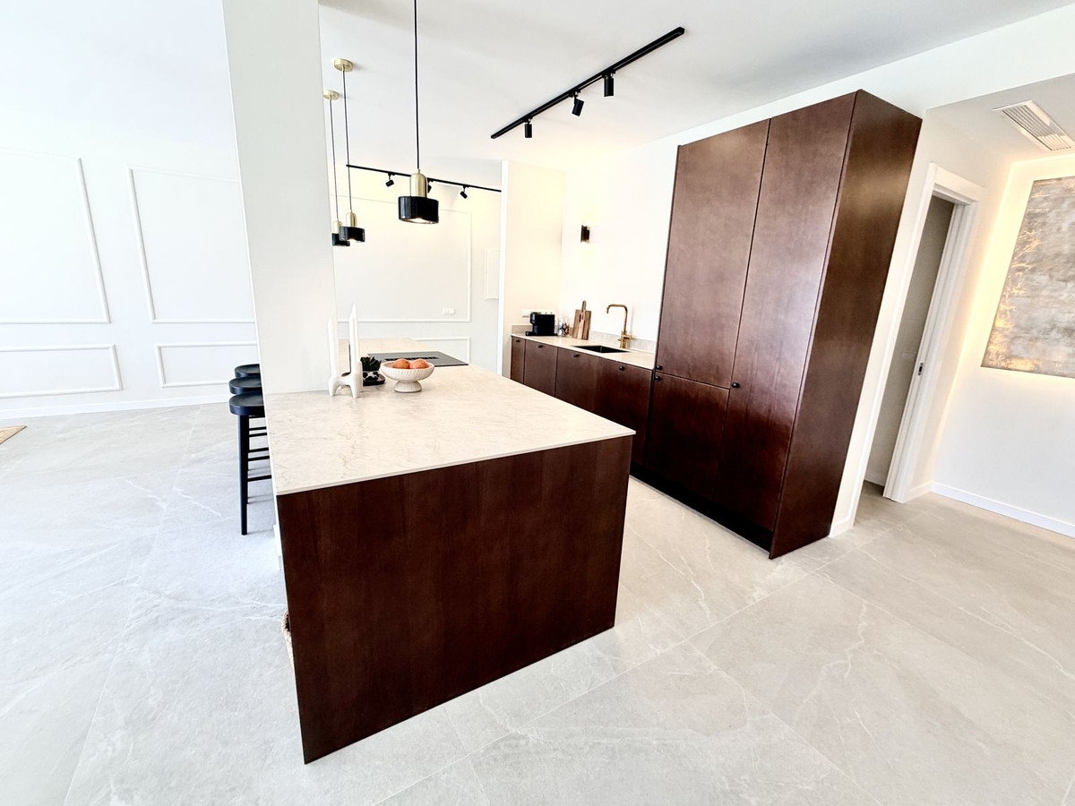 3 Bedroom Apartment for Sale in La Quinta — view 10