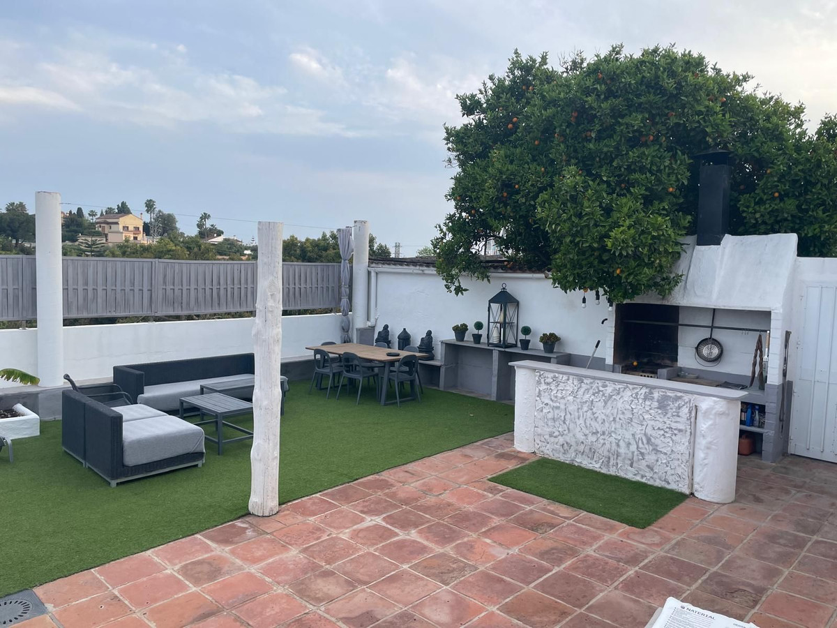 3 Bedroom Villa for Sale in San Pedro de Alcántara