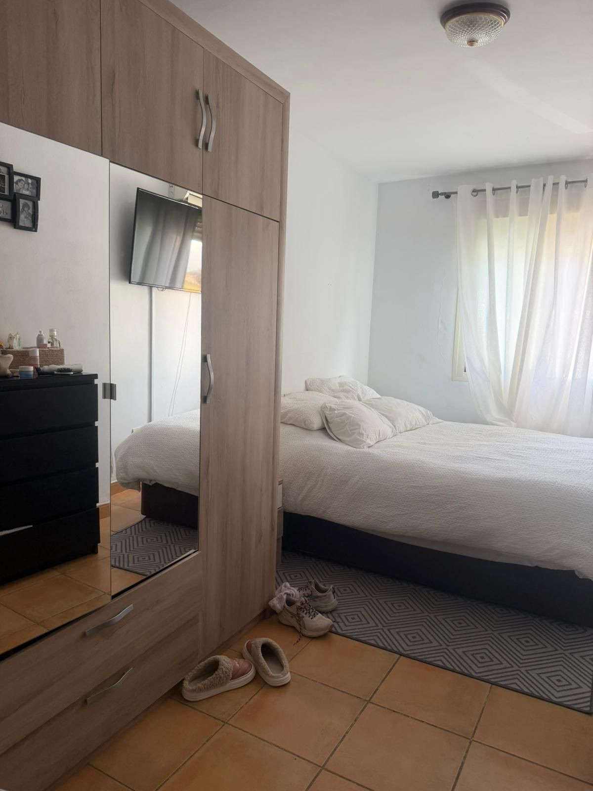 2 Bedroom Villa for Sale in Benahavís — 3