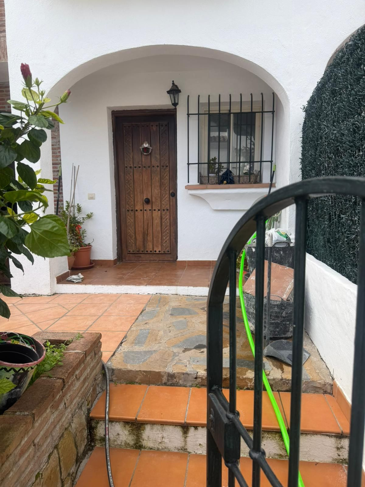 2 Bedroom Villa for Sale in Benahavís — 5