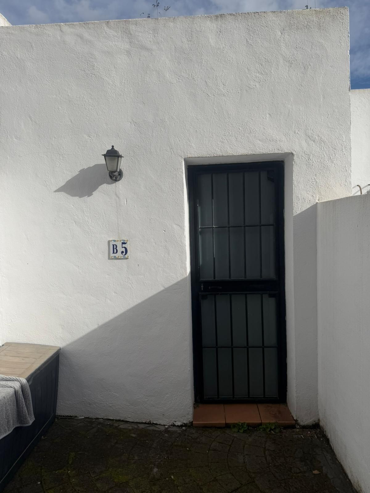 2 Bedroom Villa for Sale in Benahavís — 9