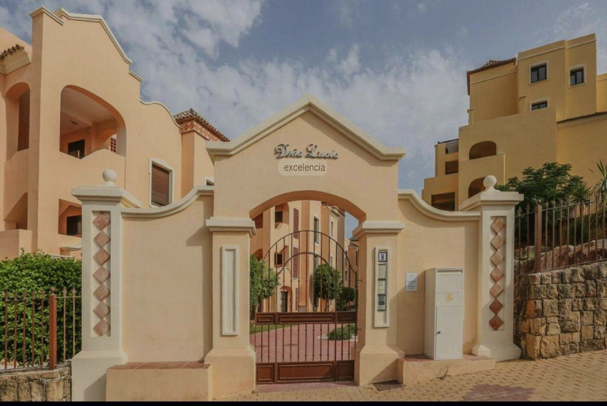 2 Bedroom Apartment for Sale in Valle Romano — 2