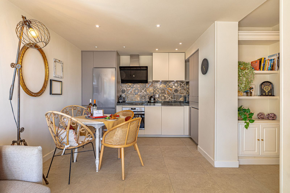 1 Bedroom Apartment for Sale in Marbella — 5