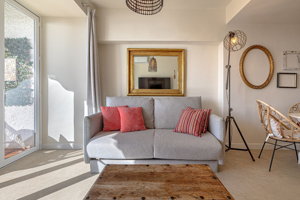 1 Bedroom Apartment for Sale in Marbella — 7