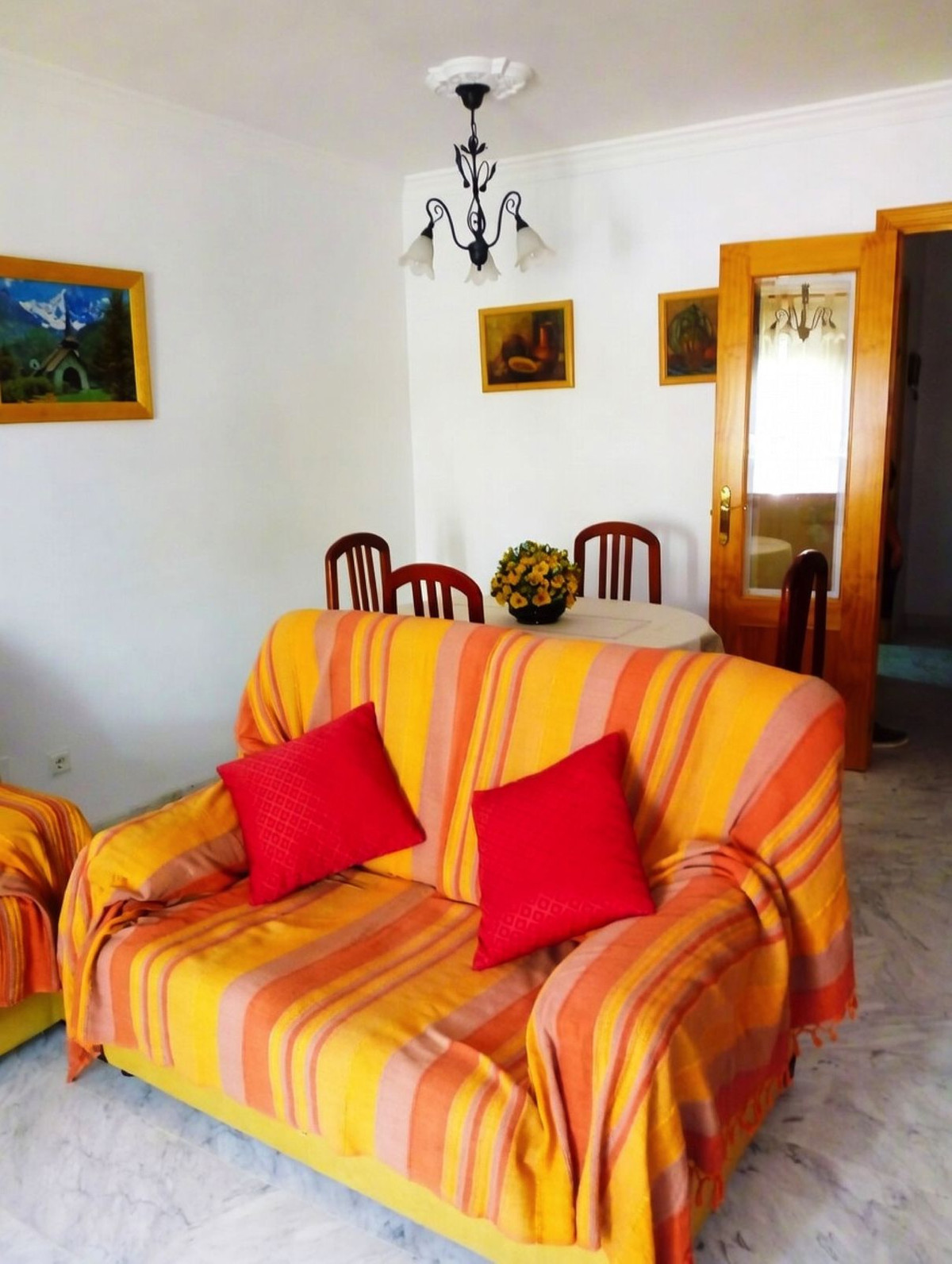 3 Bedroom Apartment for Sale in Estepona — 3