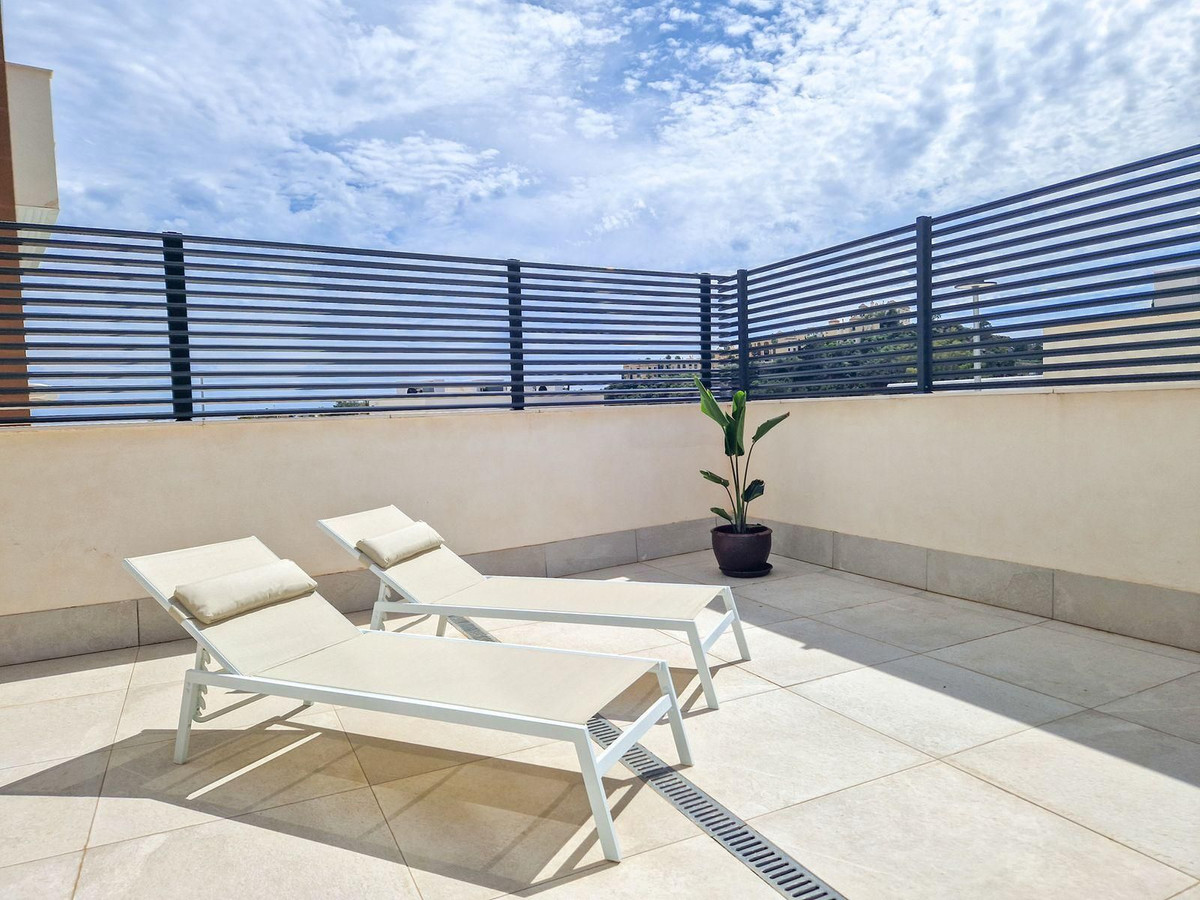 3 Bedroom Apartment for Sale in La Quinta — 3