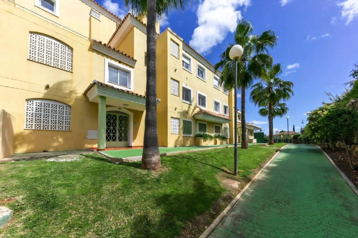 1 Bedroom Apartment for Sale in Las Brisas — view 10