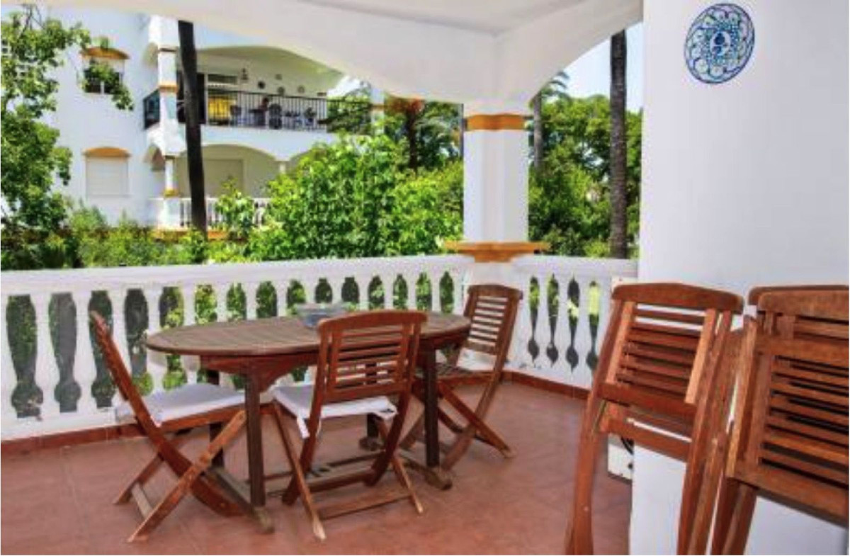 2 Bedroom Apartment for Sale in Nueva Andalucía