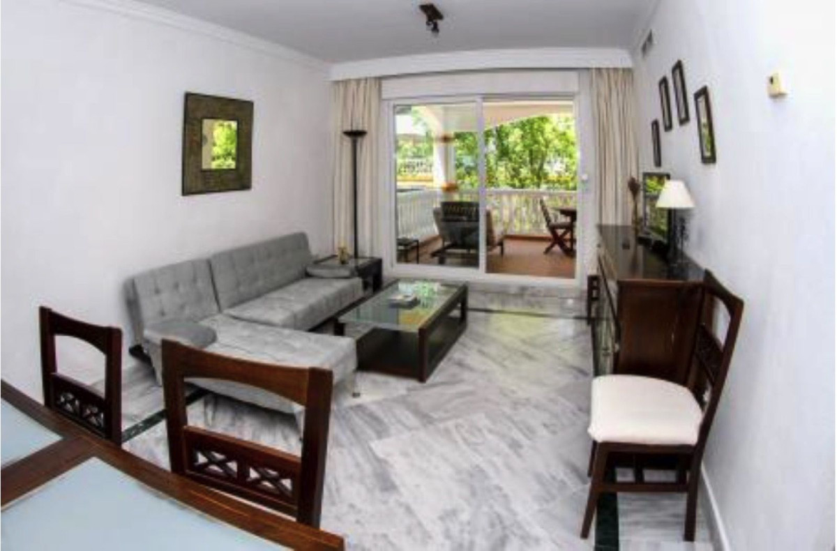 2 Bedroom Apartment for Sale in Nueva Andalucía — 3