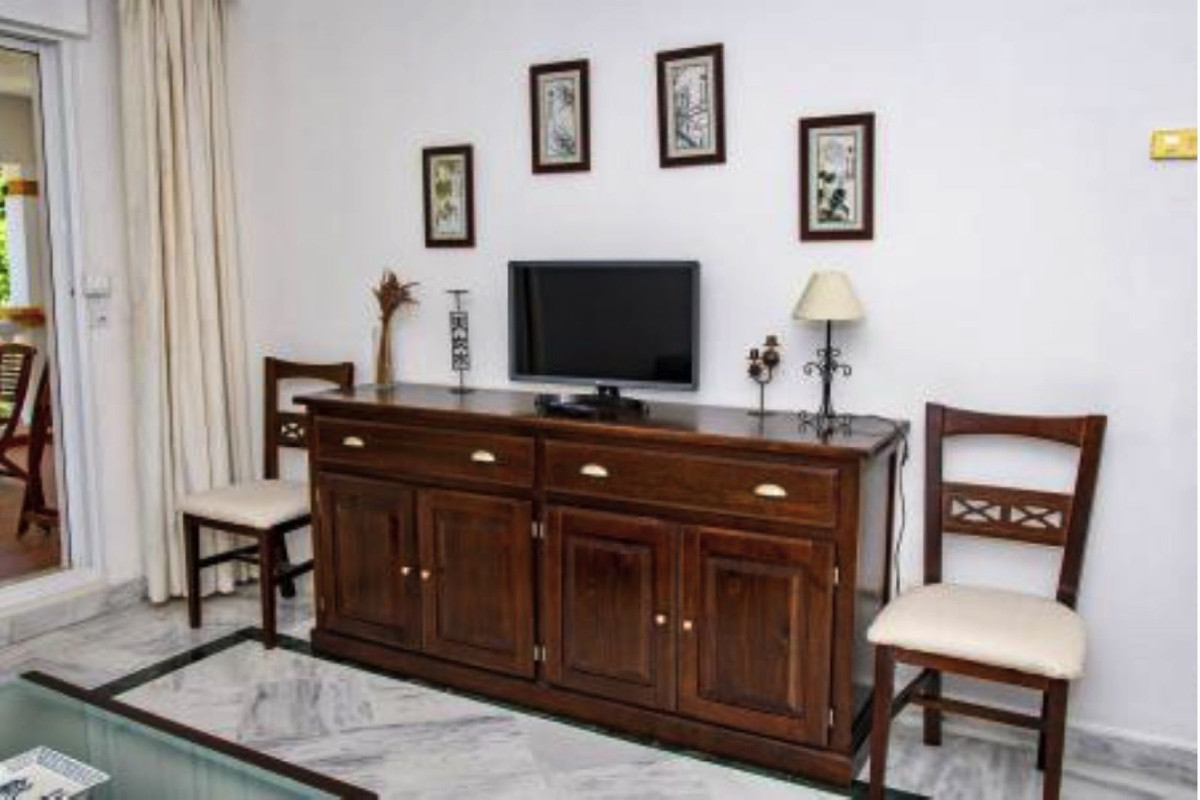 2 Bedroom Apartment for Sale in Nueva Andalucía — 9