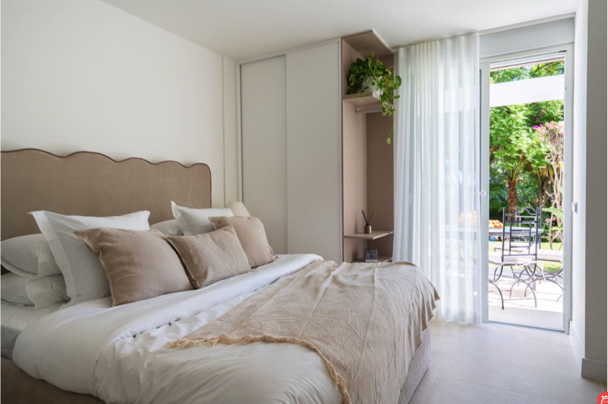 3 Bedroom Apartment for Sale in La Quinta — 3