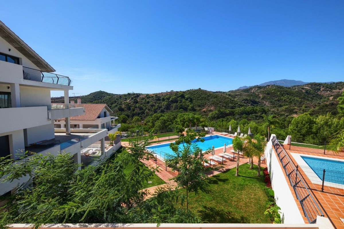 1 Bedroom Apartment for Sale in Selwo — 2