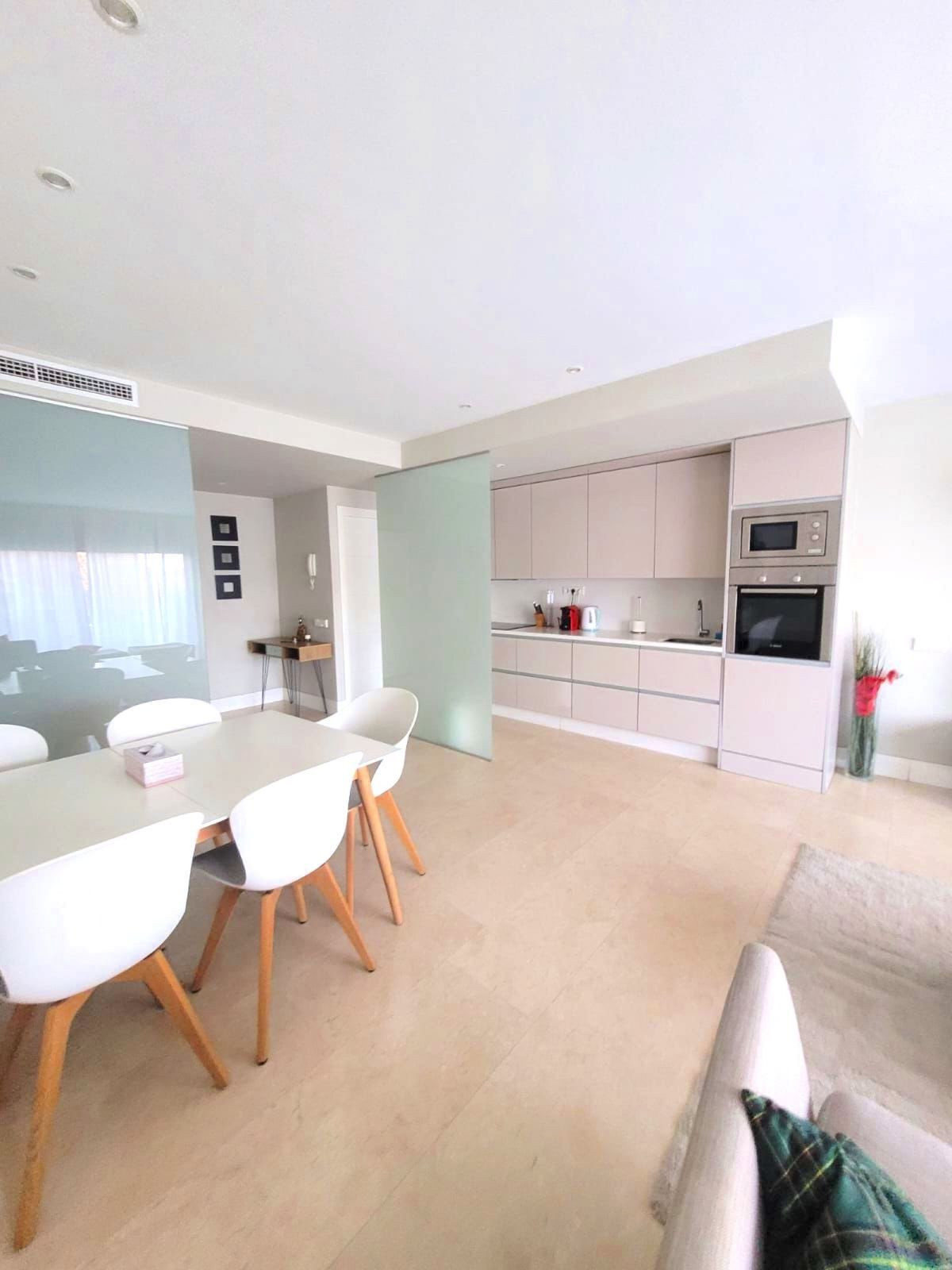 1 Bedroom Apartment for Sale in Selwo — view 10