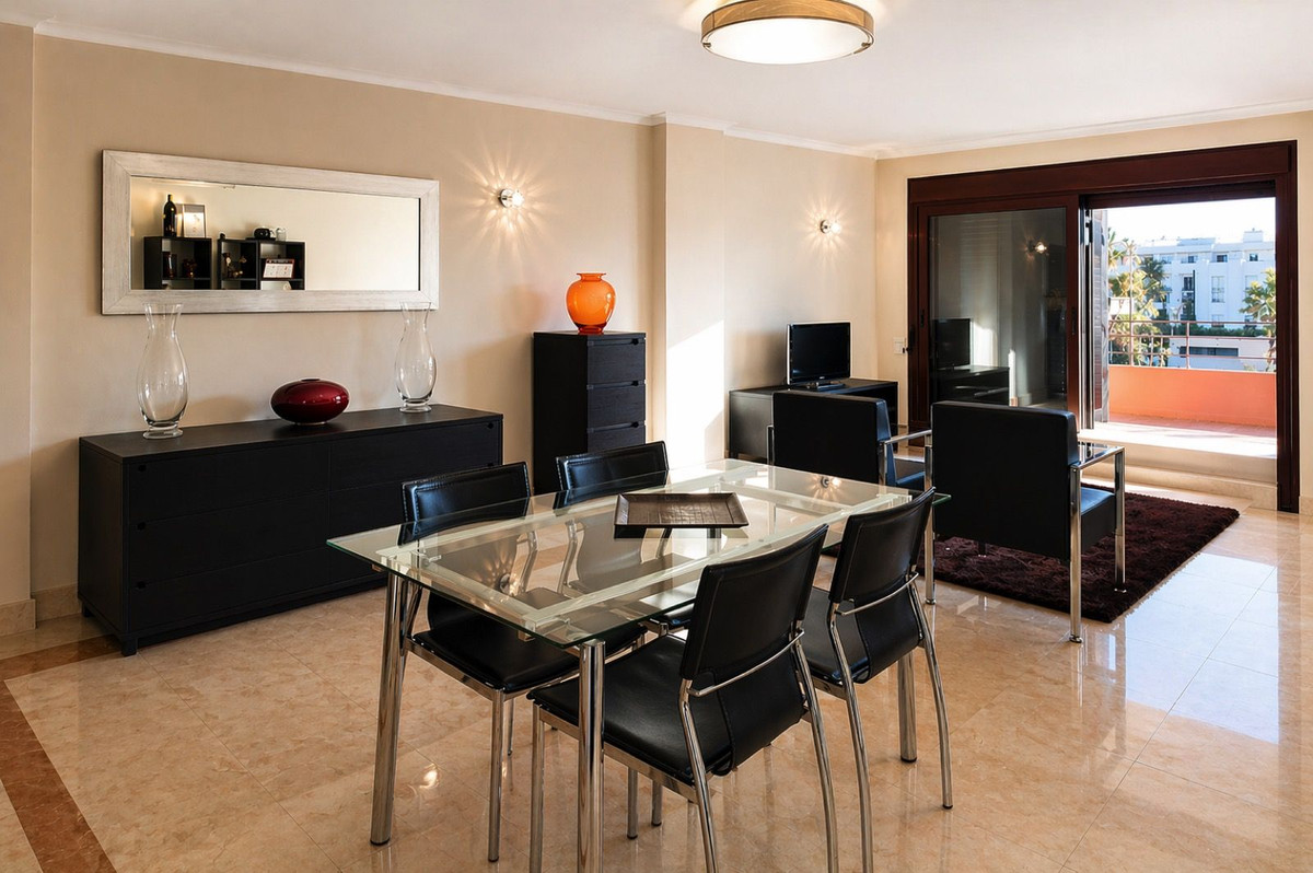 2 Bedroom Apartment for Sale in Estepona — 2