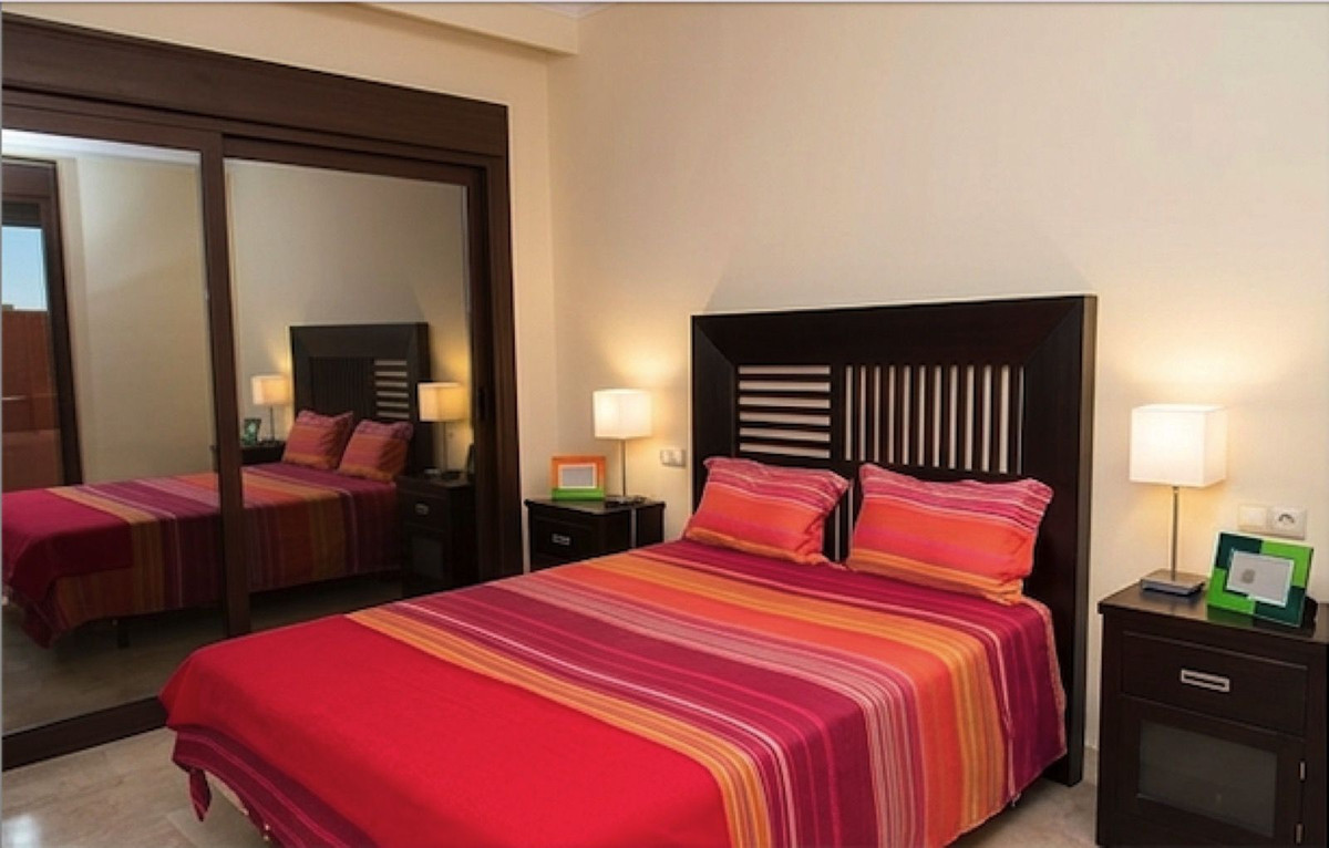 2 Bedroom Apartment for Sale in Estepona — 5