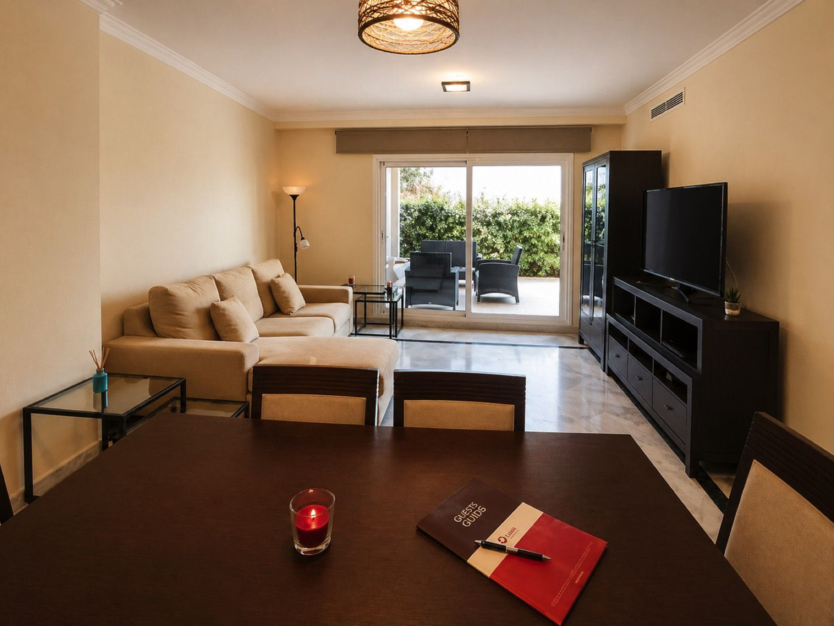 2 Bedroom Apartment for Sale in Nueva Andalucía — 5