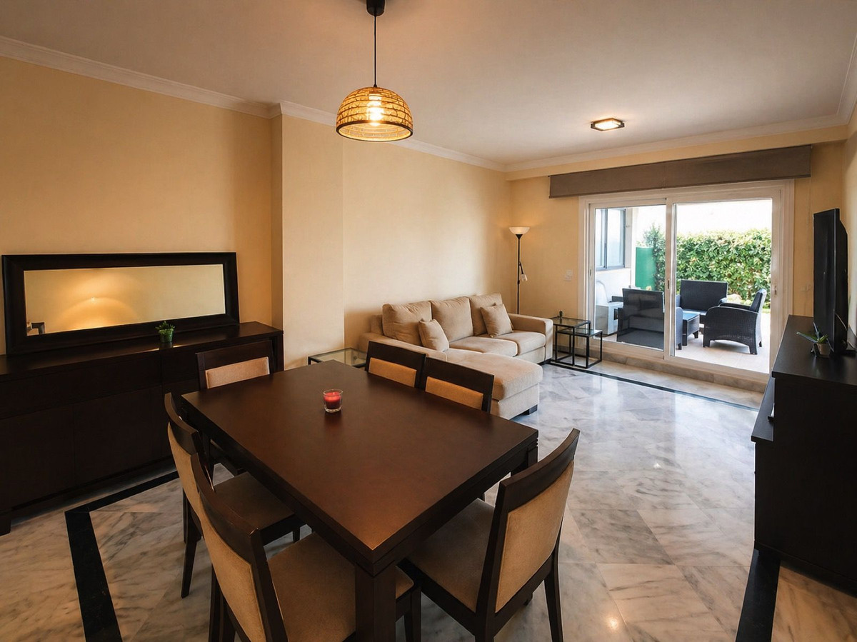 2 Bedroom Apartment for Sale in Nueva Andalucía — 6