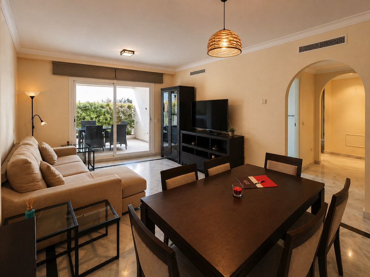 2 Bedroom Apartment for Sale in Nueva Andalucía — 7