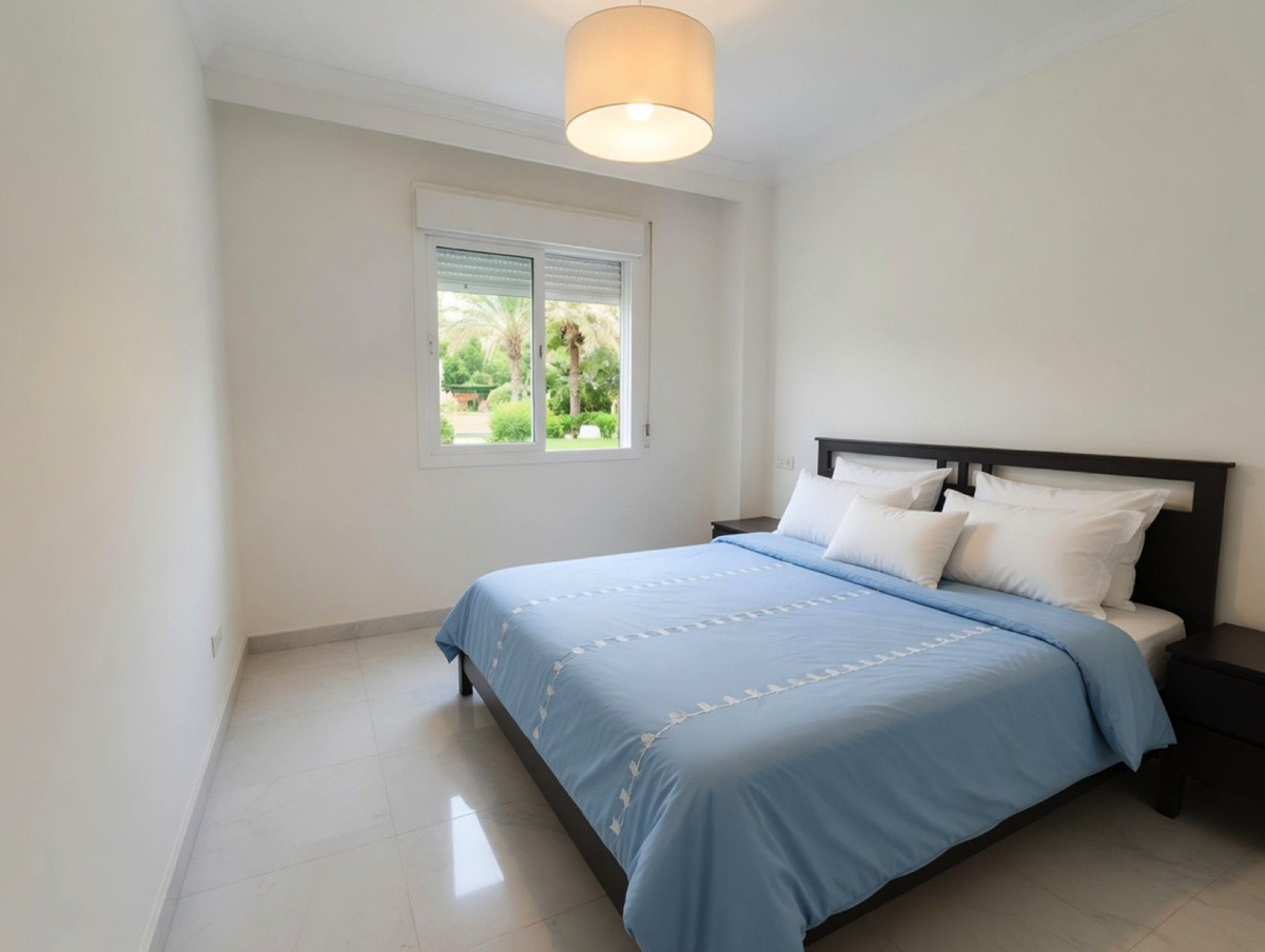 2 Bedroom Apartment for Sale in Nueva Andalucía — 9