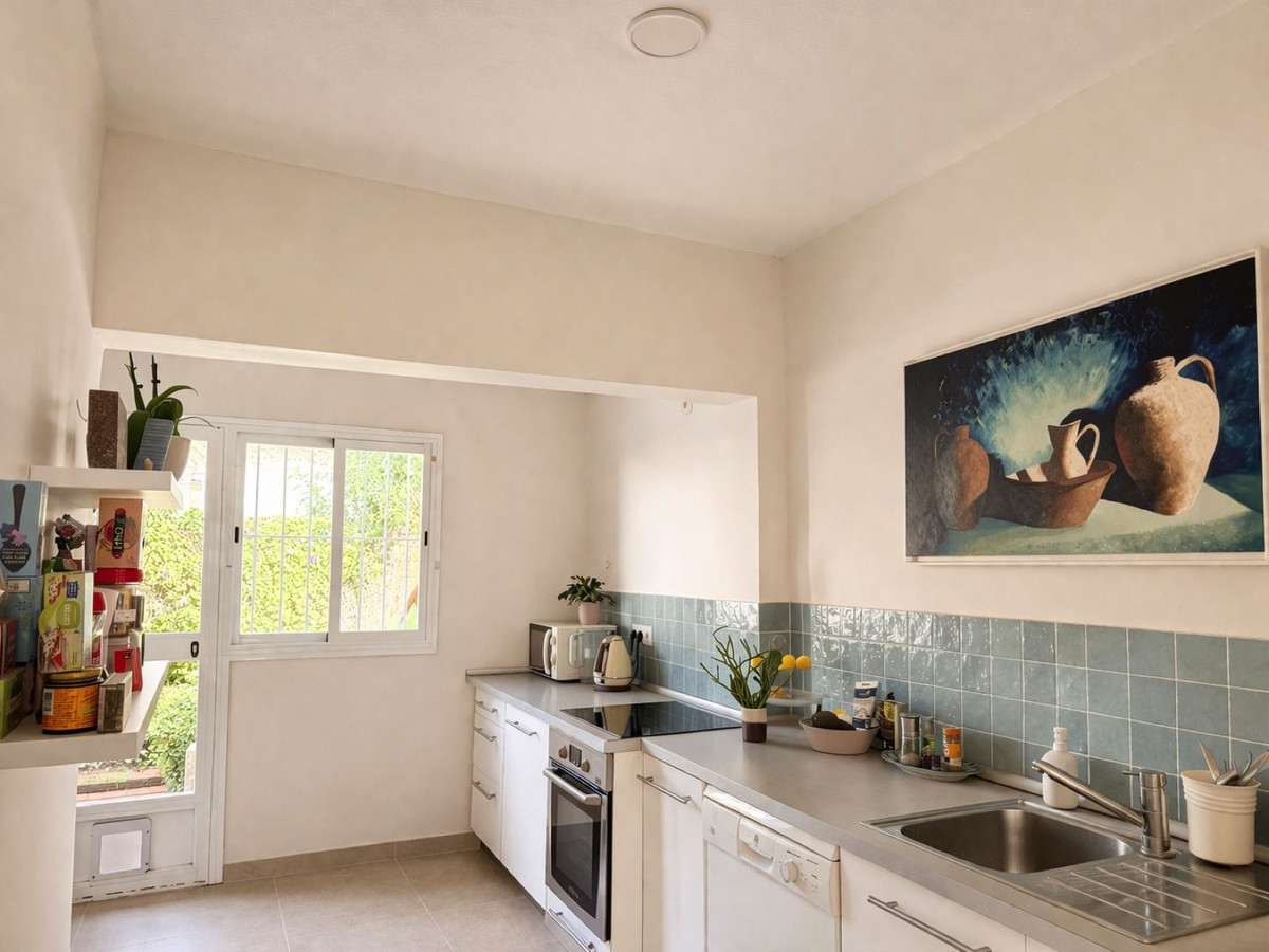2 Bedroom Villa for Sale in Benamara — 6