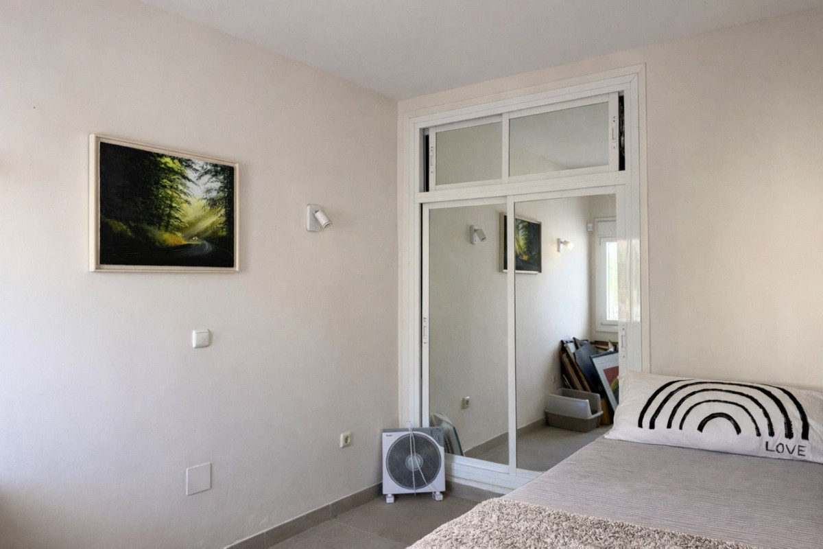 2 Bedroom Villa for Sale in Benamara — 8