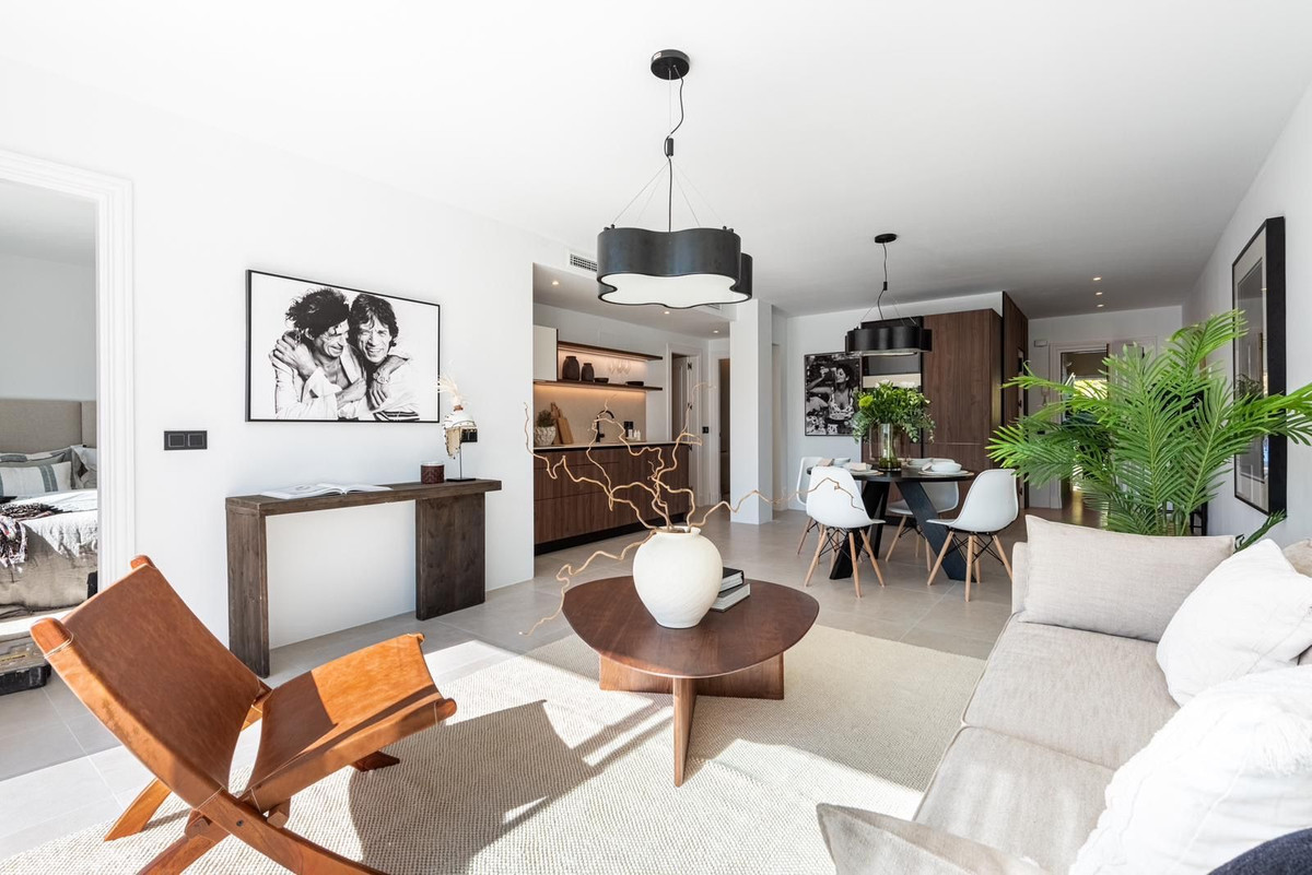 3 Bedroom Apartment for Sale in La Quinta — 3