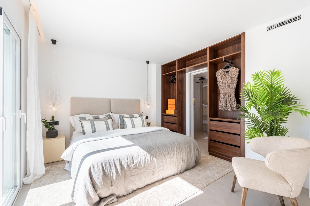 3 Bedroom Apartment for Sale in La Quinta — 9