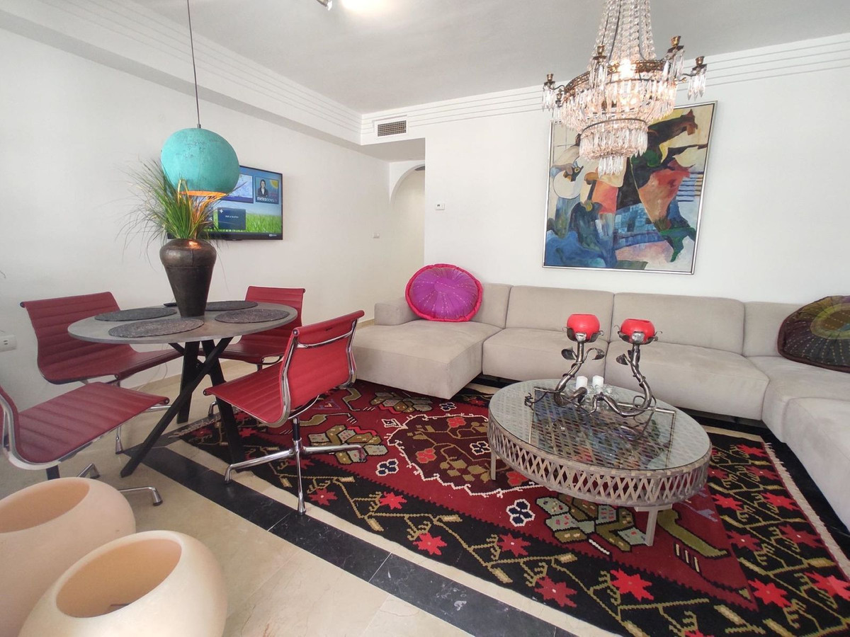 1 Bedroom Apartment for Sale in Marbella — 2
