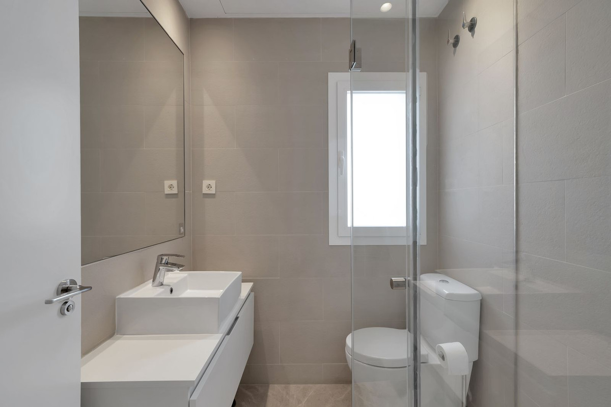 3 Bedroom Apartment for Sale in El Paraiso — 9
